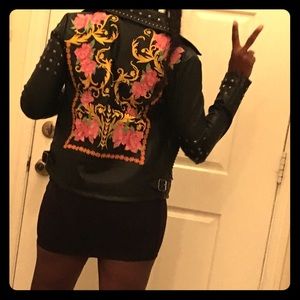 URBAN OUTFITTERS JACKET